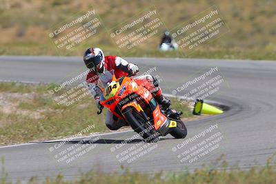 media/Apr-22-2023-TrackXperience (Sat) [[0ce6802930]]/Level 1/session 2 turn 5/